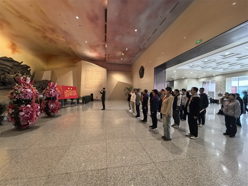 1747790932845041.jpg 1747790932845041.jpg